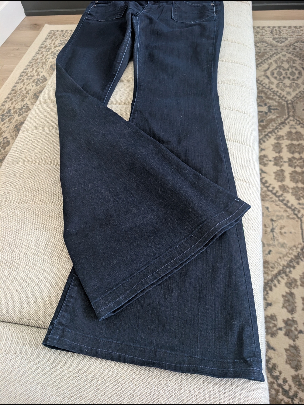 Paige Premium Denim Cheviot Hills Flare Jeans Size 28 Dark Wash Boho - Picture 7 of 16